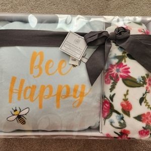 Plush Throw&Decorative Pillow 2pc Gift Set Modern Southern Home